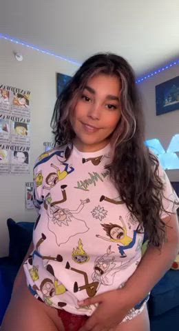 Cute enough to fuck on the first date? : video clip