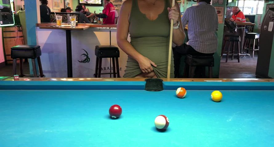 Trying to distract my opponent! [gif] : video clip