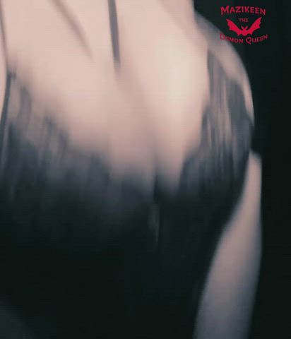 hope my huge boobs don't intimidate you : video clip