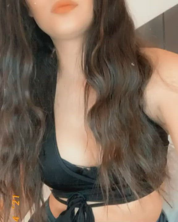 Why dad likes me to talk dirty to him while he touches his dick? 🥺👉🏻👈🏻 : video clip