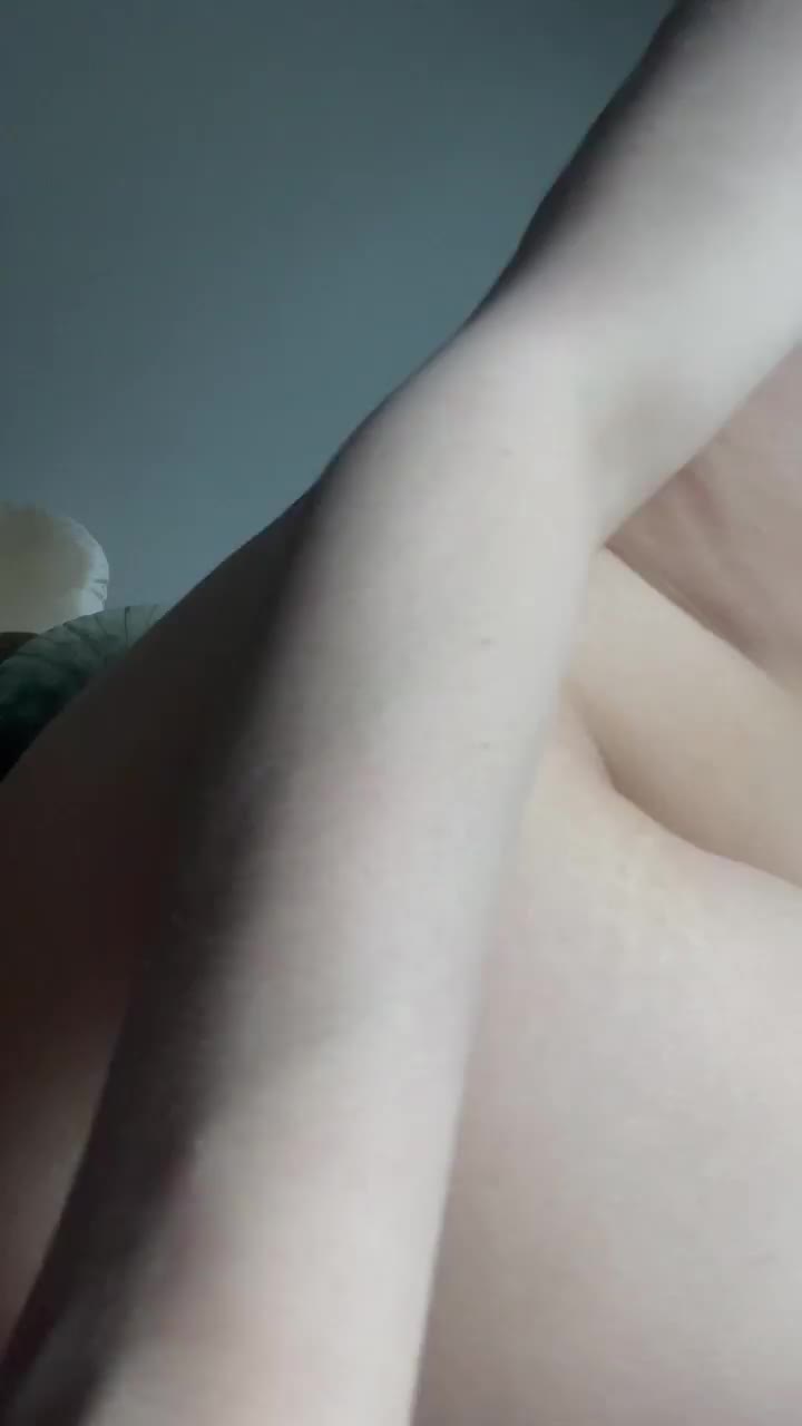 Ever eaten a Swedish pussy before? : video clip