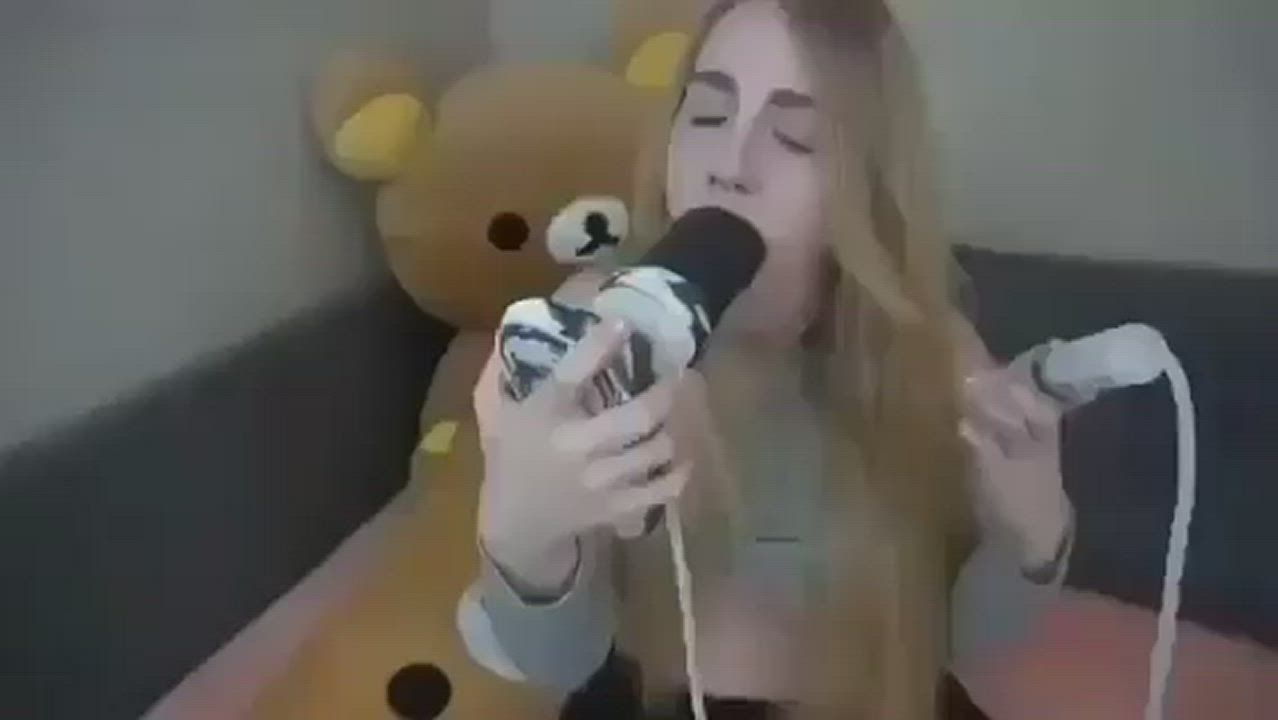 I didn’t realize how long it was until she took it out : video clip