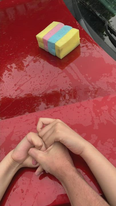 First washed his car then his dick : video clip