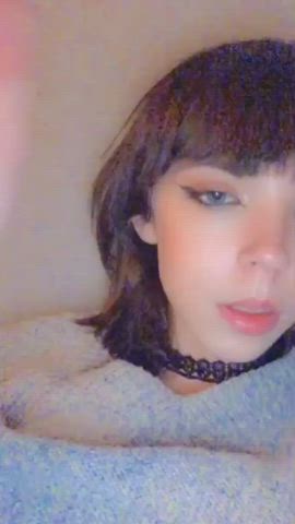 Wife in bed, so feeding my addiction! Maybe something without cocks...oops! : video clip