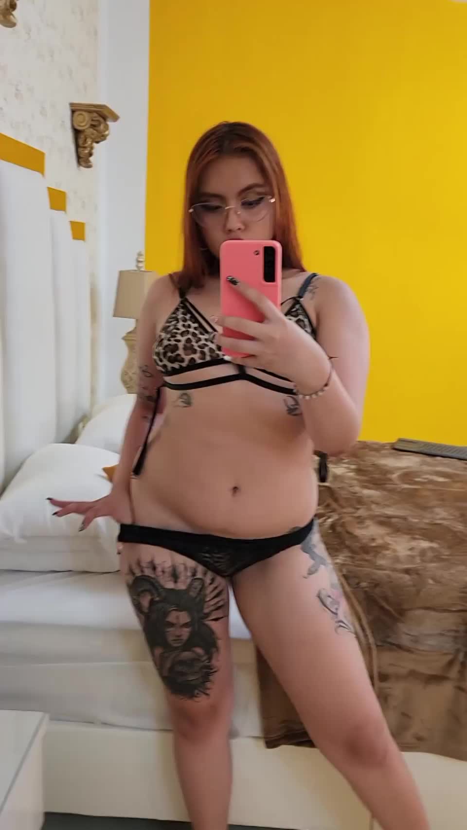I wish more older men were into little latina teens like me! : video clip