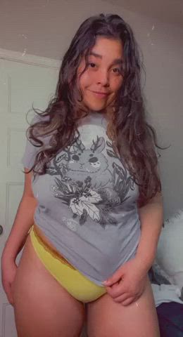 Im shy to ask but do you like curvy Latinas? : video clip