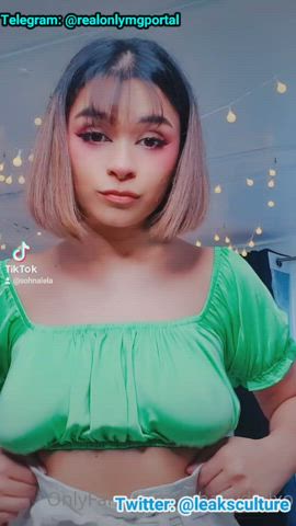 Tiktok Thot 🤤🔥 : video clip