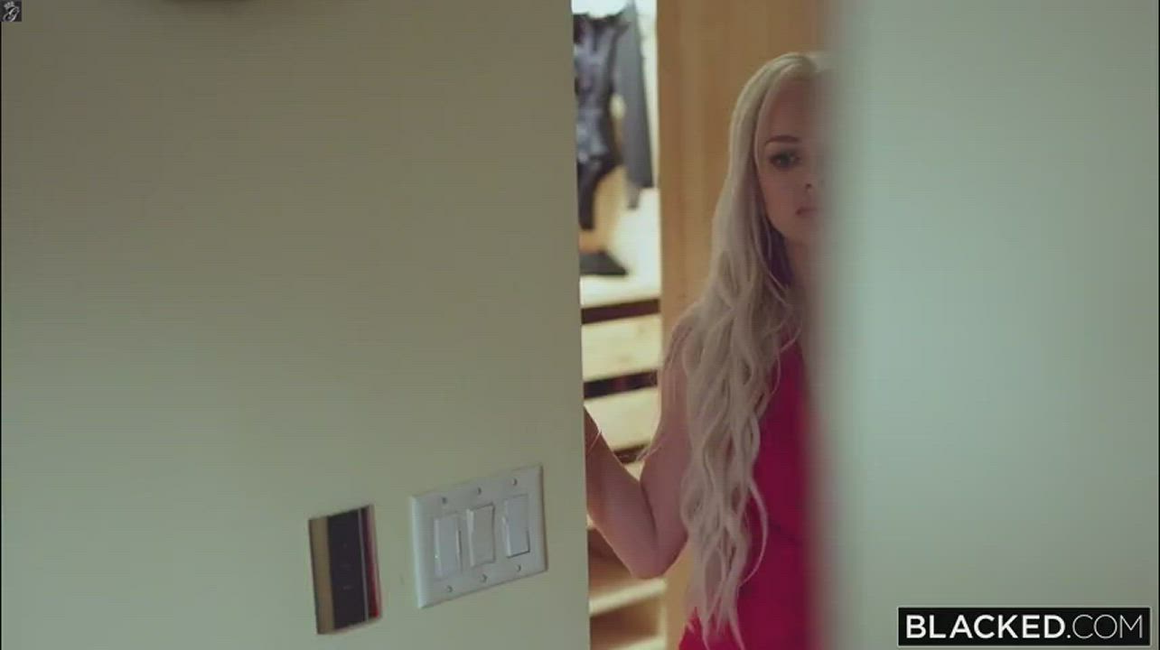 Blacked - Elsa Jean, Ivy Wolfe (Power Play) : video clip