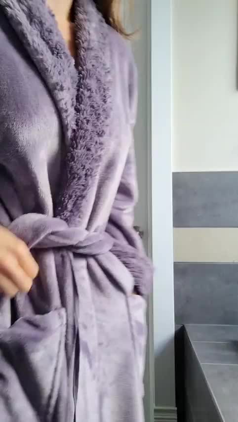 Rise and shine sleepyhead [F]37 : video clip