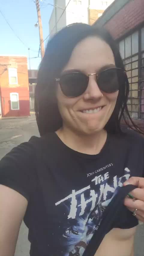 This is why you should take the long way home with me [GIF] : video clip