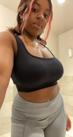 Who here loves cute ebony 18yo's? : video clip