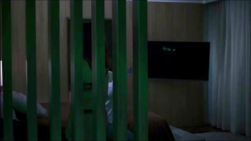 Deborah Evelyn incredible MILF brazilian nude body in series Verdades Secretas s02e11 (2021) : video clip