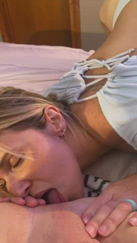 I love rimming him until he cums : video clip