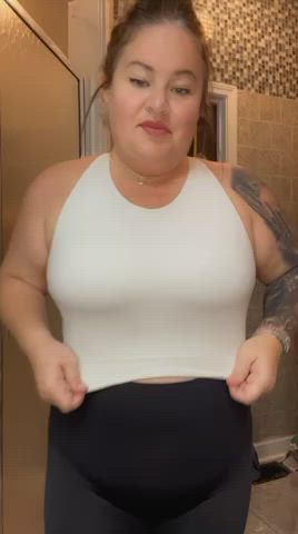 Am I cute enough to titty fuck? : video clip