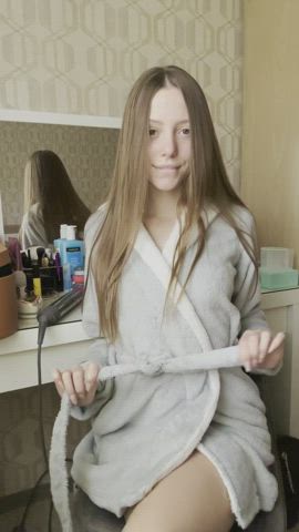Do you like already naked or undressing girls? : video clip