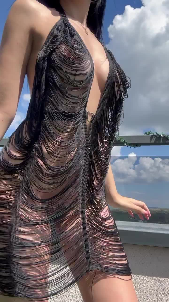 My dress wasn't covering anything anyway... : video clip