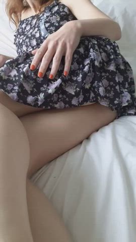 The view under my sundress : video clip