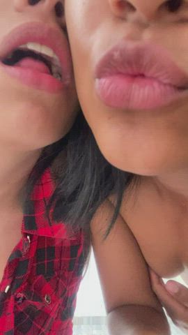 we want to taste your cum : video clip