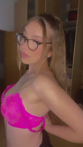 Deleted because someone said I was ugly... reuploaded because I love myself😄 : video clip