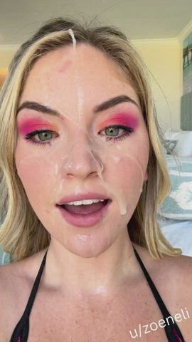 felt pretty covered in ropes of cum : video clip