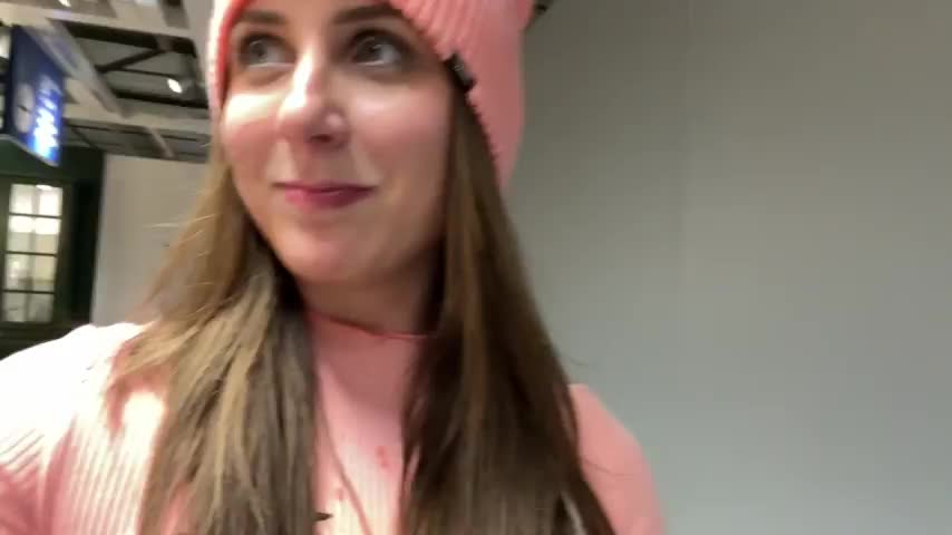 Wait is that?! : video clip