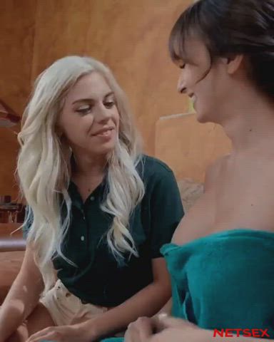 Do you want to touch them ツ : video clip