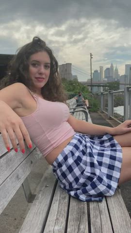 Let’s make porn in public : video clip