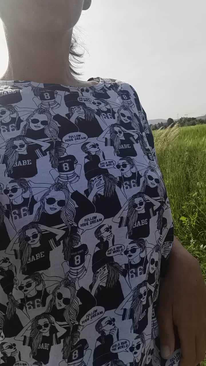 That's what you're missing, if you don't go for a walk in the park every day 😉 [gif] : video clip