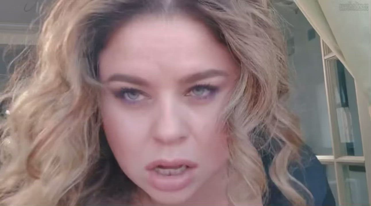 Anna Katz Groping From Behind 2 : video clip