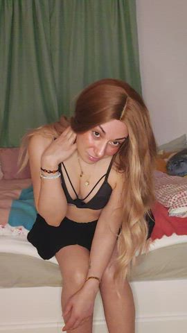 Felt cute, might delete later : video clip