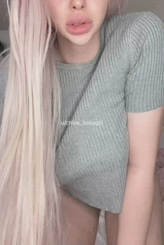 I was in a very good mood when I filmed this 🥰 Here are some smiling boobies to brighten your day : video clip