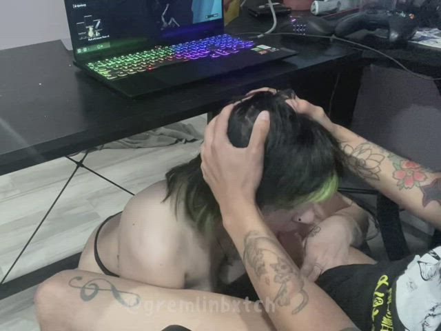 I’m always annoying him with my craving to suck his cock : video clip