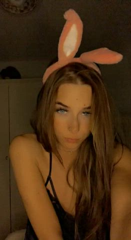 and this is why I never post videos LOL. maybe someone will appreciate the goofy : video clip