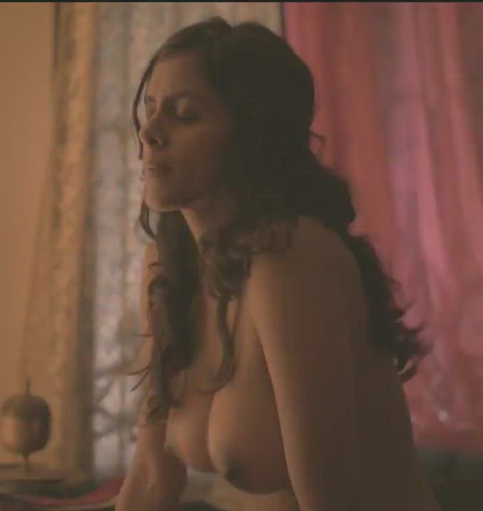Kani Kusruti : video clip