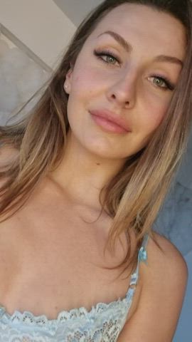 I just like to show my body, okay : video clip