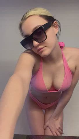 Notice me first boy : video clip