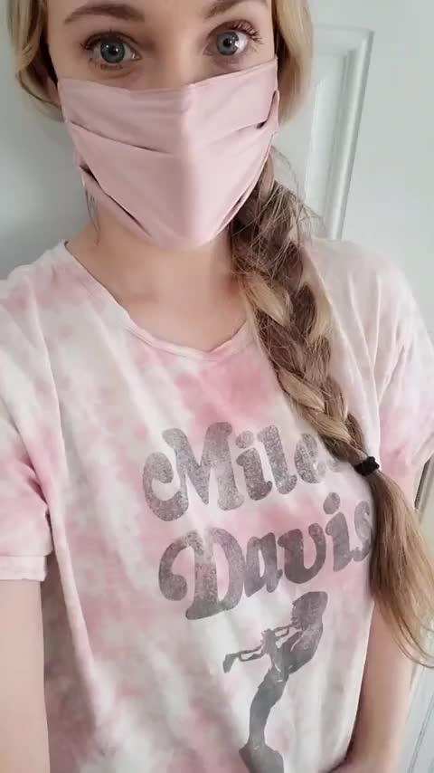 Some G cups for your viewing pleasure. : video clip