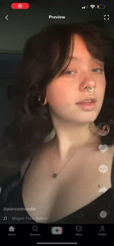 18 year old milf : video clip