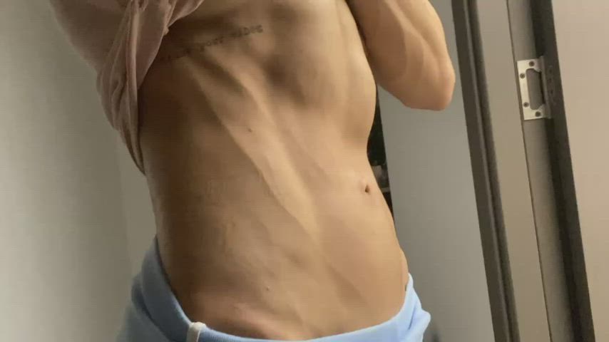 Does anyone want to have fun with such a fit girl? : video clip