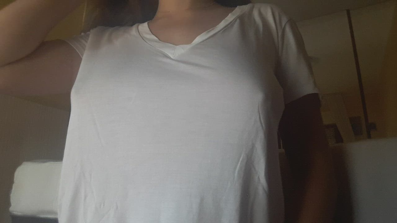 Not so big but cute : video clip