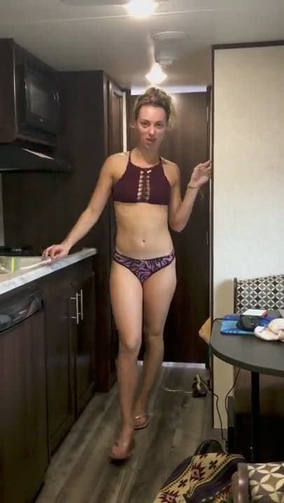 Conscious Foot Goddess footjob : video clip