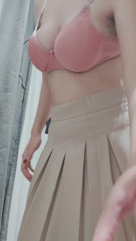 if you ordered a curvy 18 year old, lift up my skirt! : video clip