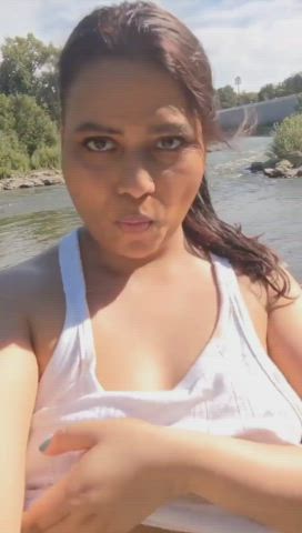 A picnic date involving sex by the river would be so nice right now... : video clip