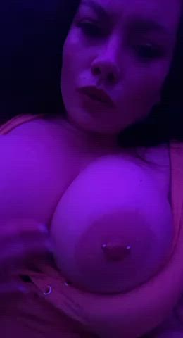 Join me? I could use a mouth or two : video clip
