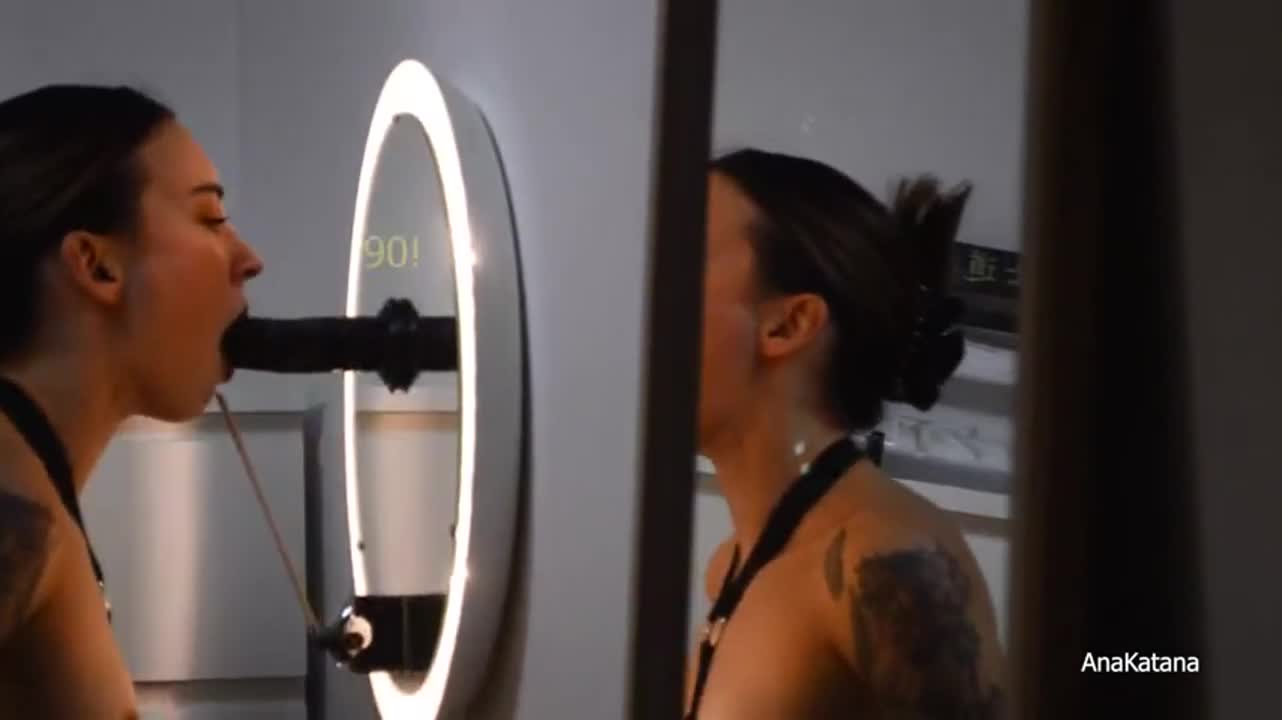 Practicing my deepthroat while my boyfriend is away! : video clip