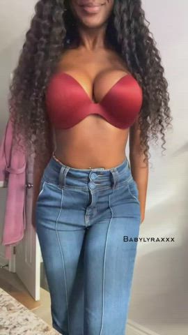 Natural tits squish the best 😌 : video clip