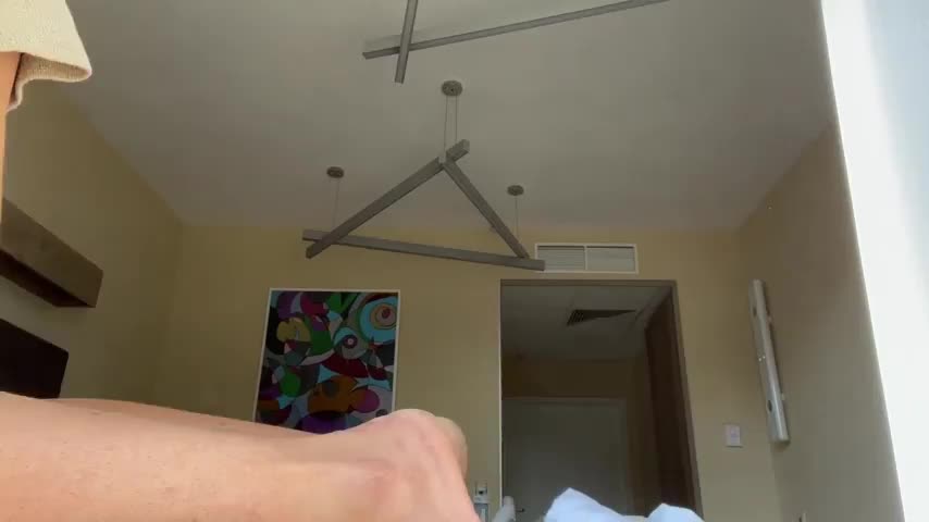 I showed you my young tits please show me your love : video clip