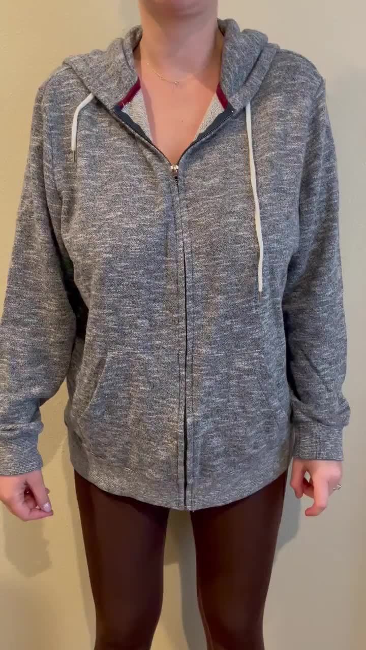 Mom of one ready to be a mom of two f/33 : video clip