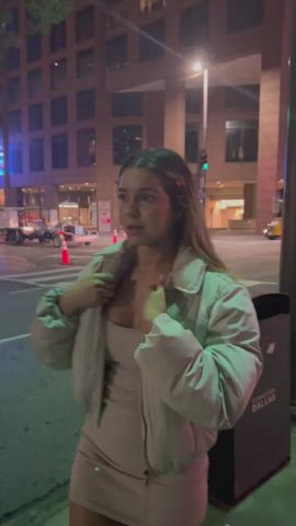 Name on her? : video clip
