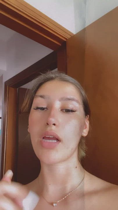Would you cum to my nudes if I sent you some? : video clip